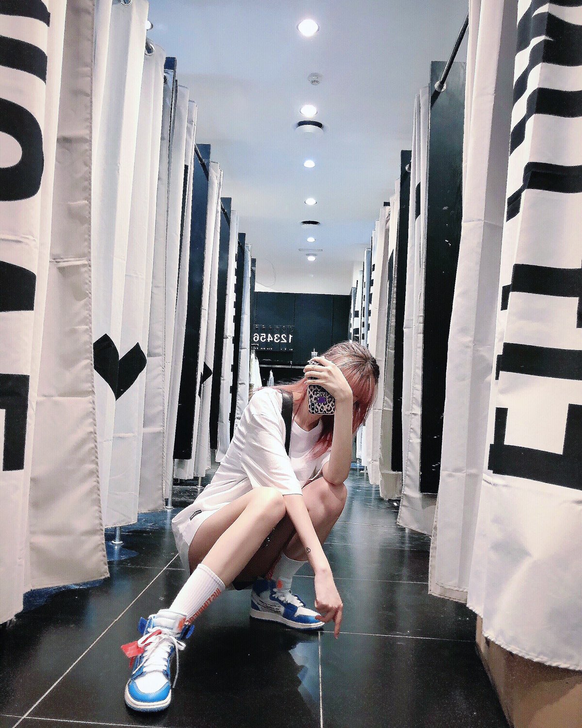 조던 1 x 오프화이트 레트로 하이 photo review
