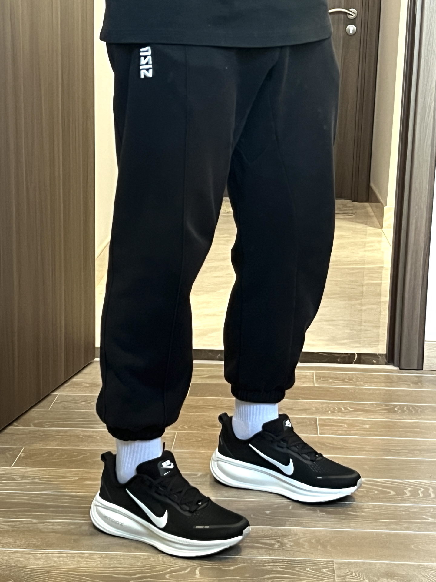 나이키 줌 보메로 18 로드 러닝화 발편한 쿠션 런닝화 photo review
