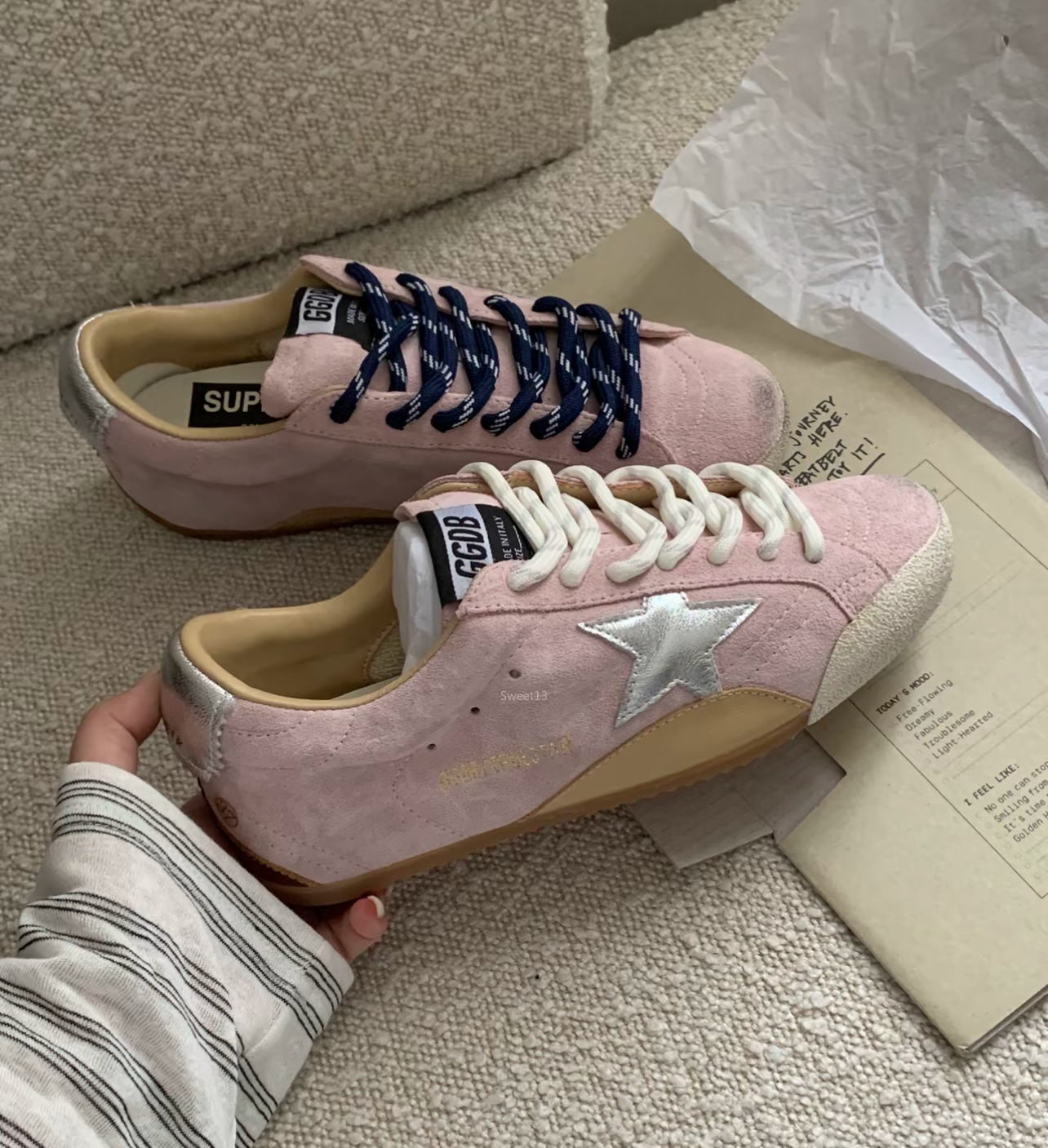 【🥰공주님 최애】Golden Goose True-Star  핫금 별 플랫 슈즈 photo review