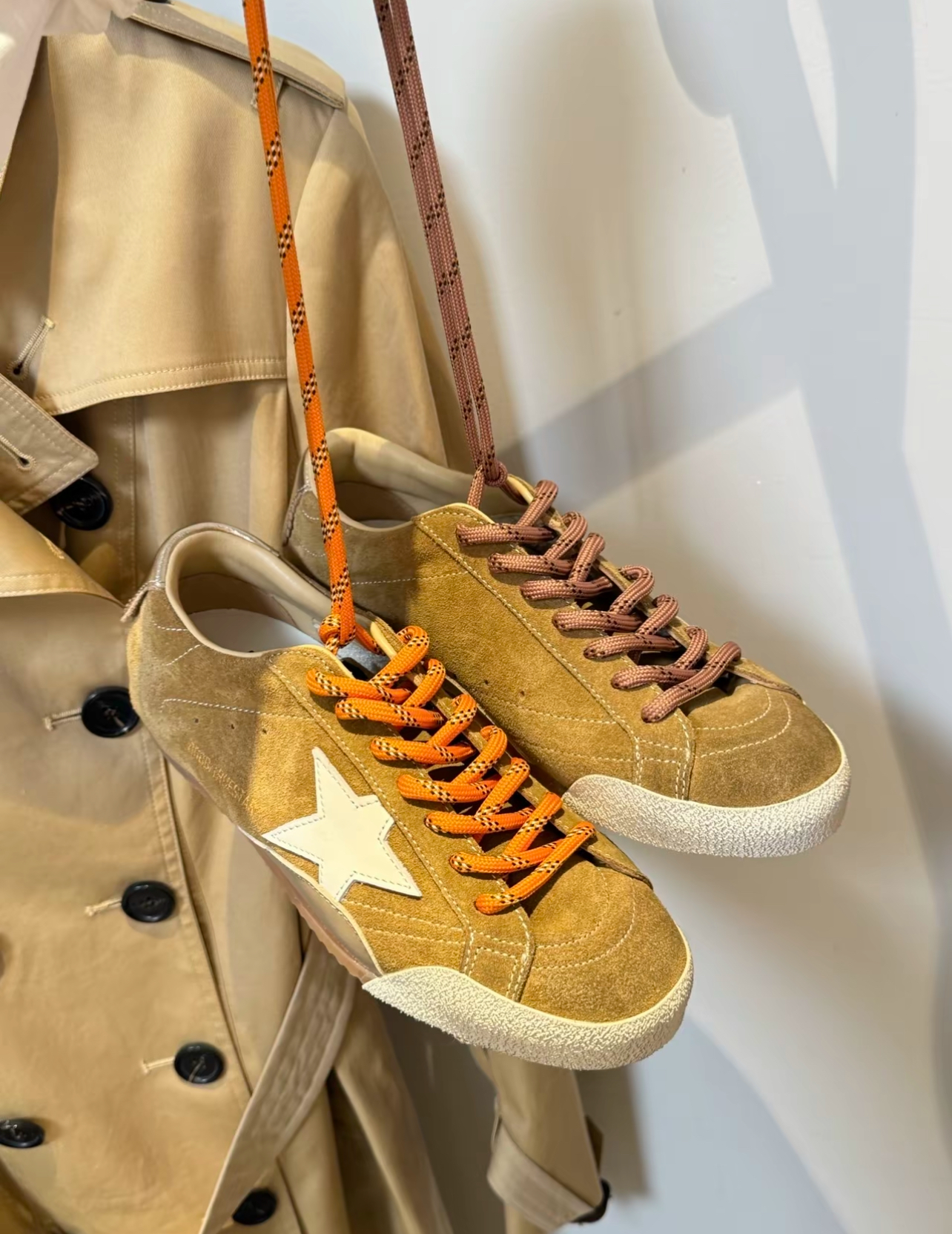 【🥰공주님 최애】Golden Goose True-Star  핫금 별 플랫 슈즈 photo review