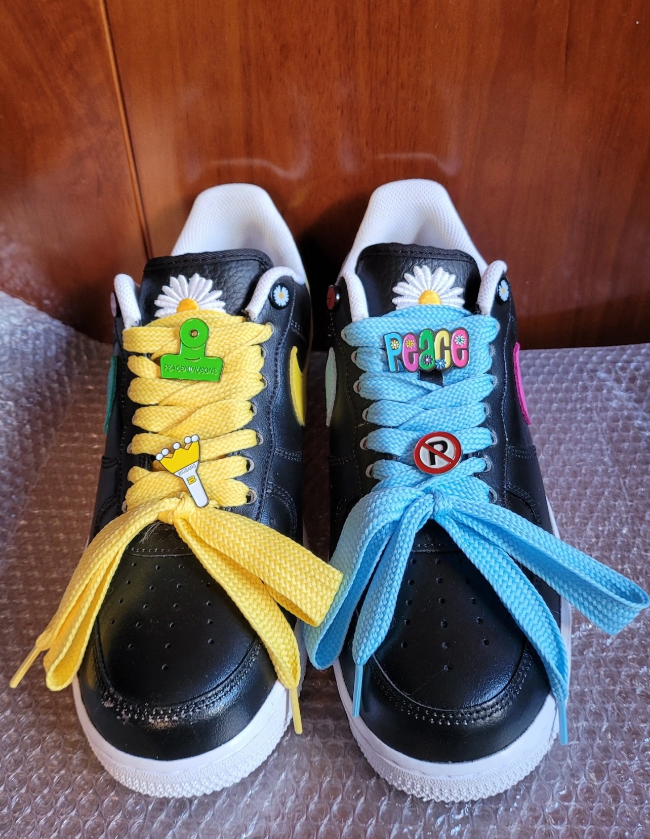 【G-Dragon】나이키 x 피스마이너스원 에어포스 1 로우 파라노이즈 photo review