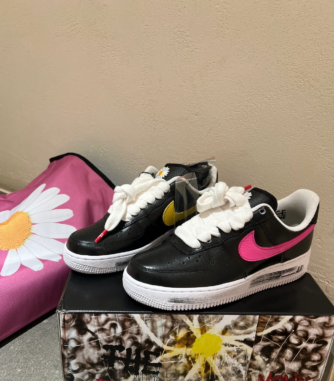 【G-Dragon】나이키 x 피스마이너스원 에어포스 1 로우 파라노이즈 photo review