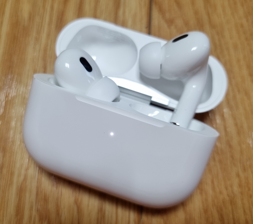 【히트 신상품】애플 에어팟 프로 3세대 - USB-C 충전 포트 photo review