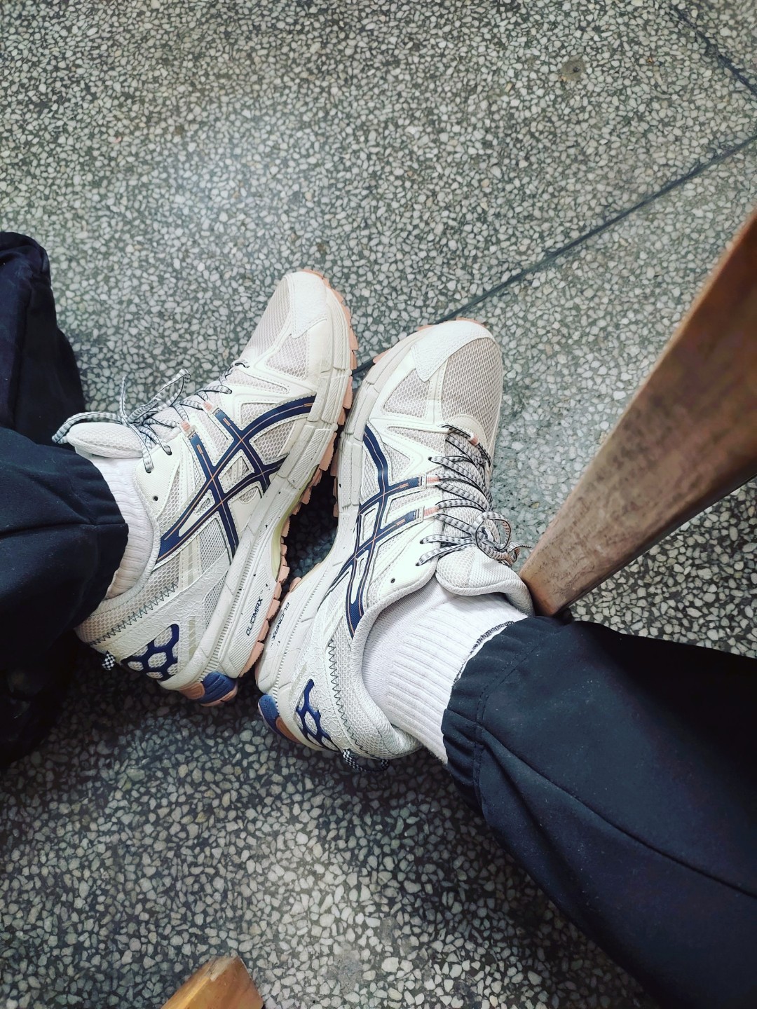 아식스 젤 카하나 8 photo review
