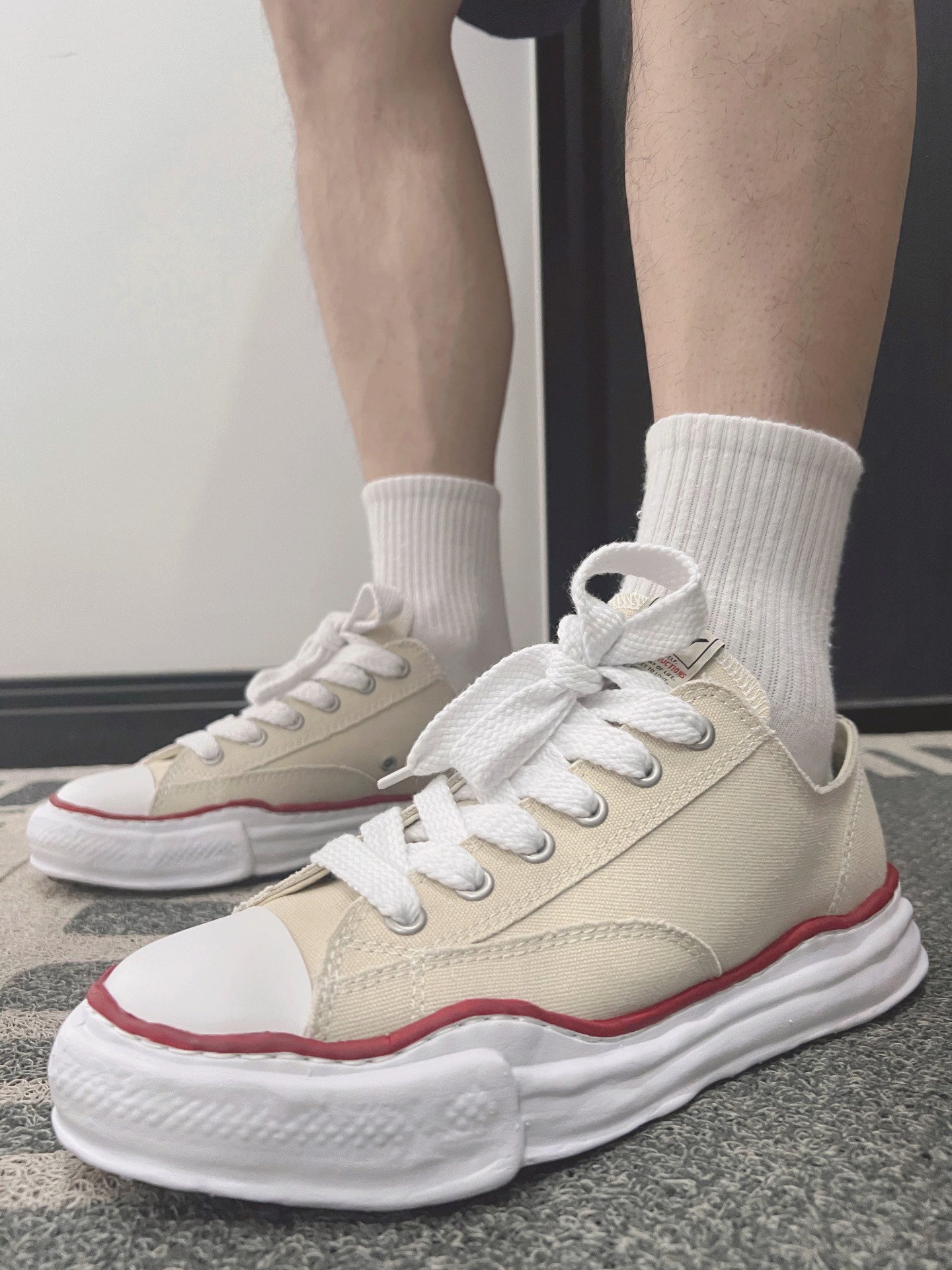 【GD❀스타일】메종 미하라 야스히로 피터슨 OG 솔 캔버스 로우탑 스니커즈 내츄럴 A04FW729-NATURAL photo review