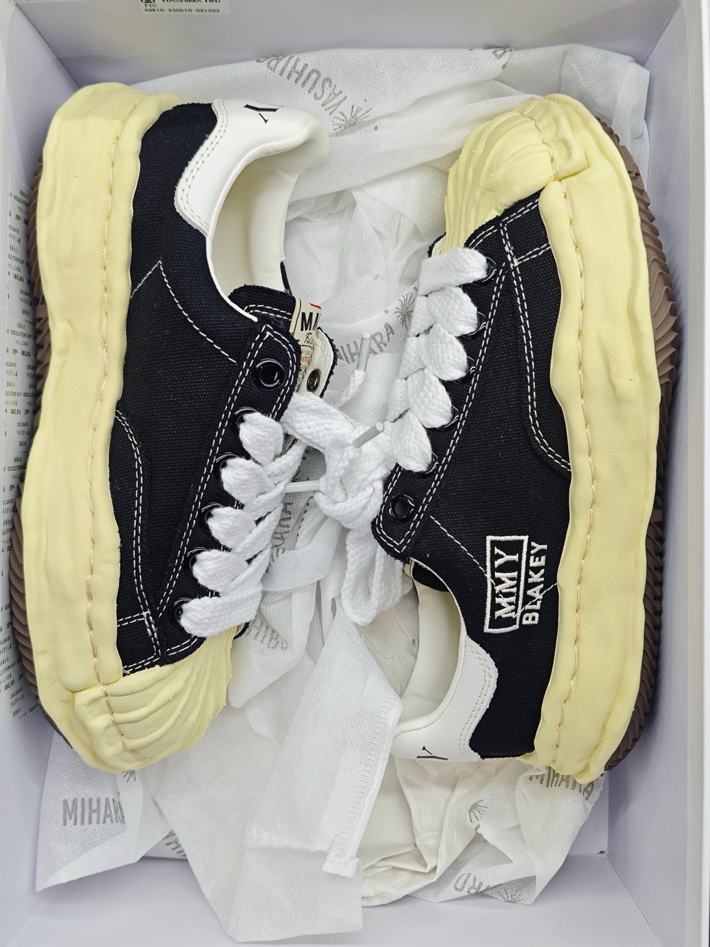 메종 미하라 야스히로 블레이키 VL OG 솔 캔버스 로우탑 스니커즈 블랙 A09FW732-BLACK photo review