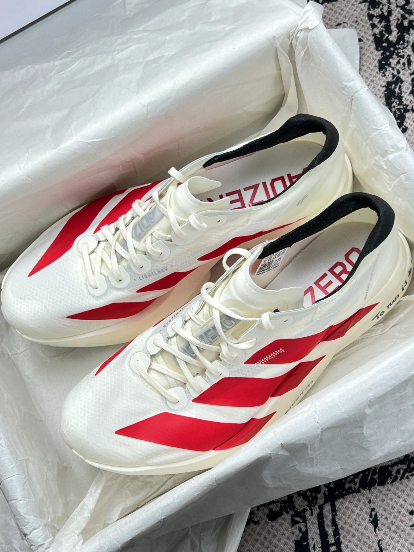아디다스 아디제로 EVO SL 로드 런닝화 photo review