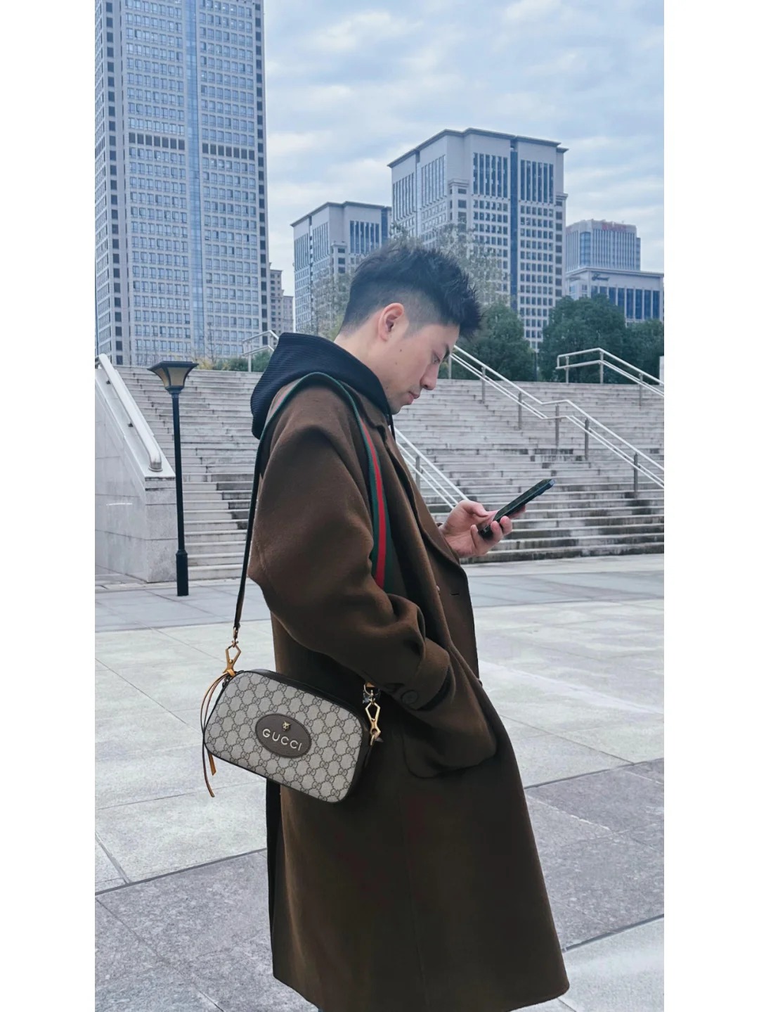 구찌 [네오 빈티지] GG 수프림 메신저백 스타일 ‎476466 K9GVT 8856 photo review