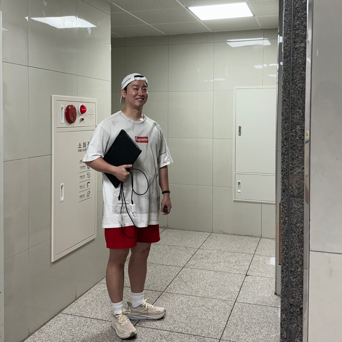 호카 남성 클리프톤 9 1127895-SSEG photo review