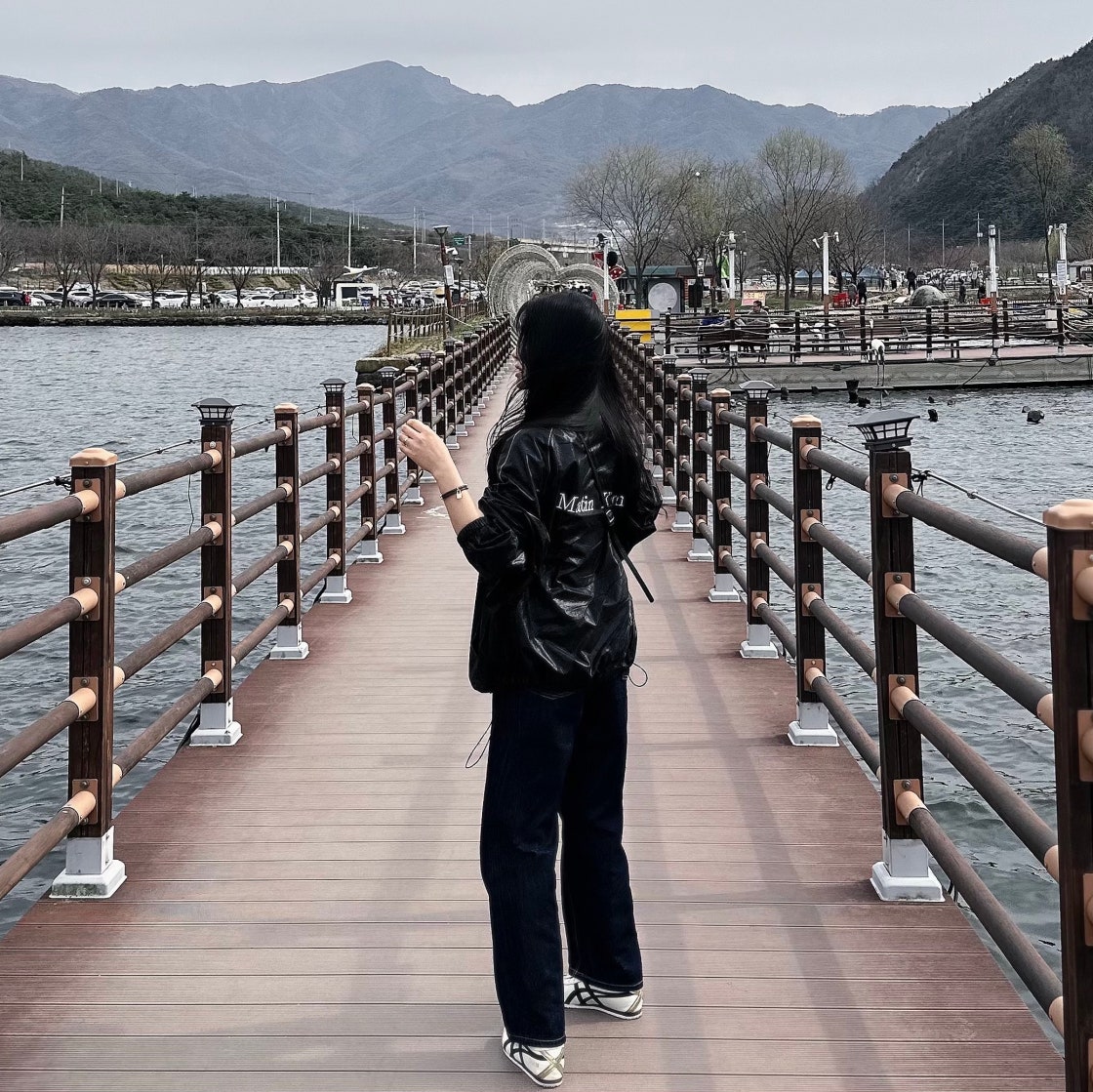 오니츠카 타이거 멕시코66 크림블랙 1183B493-100 photo review