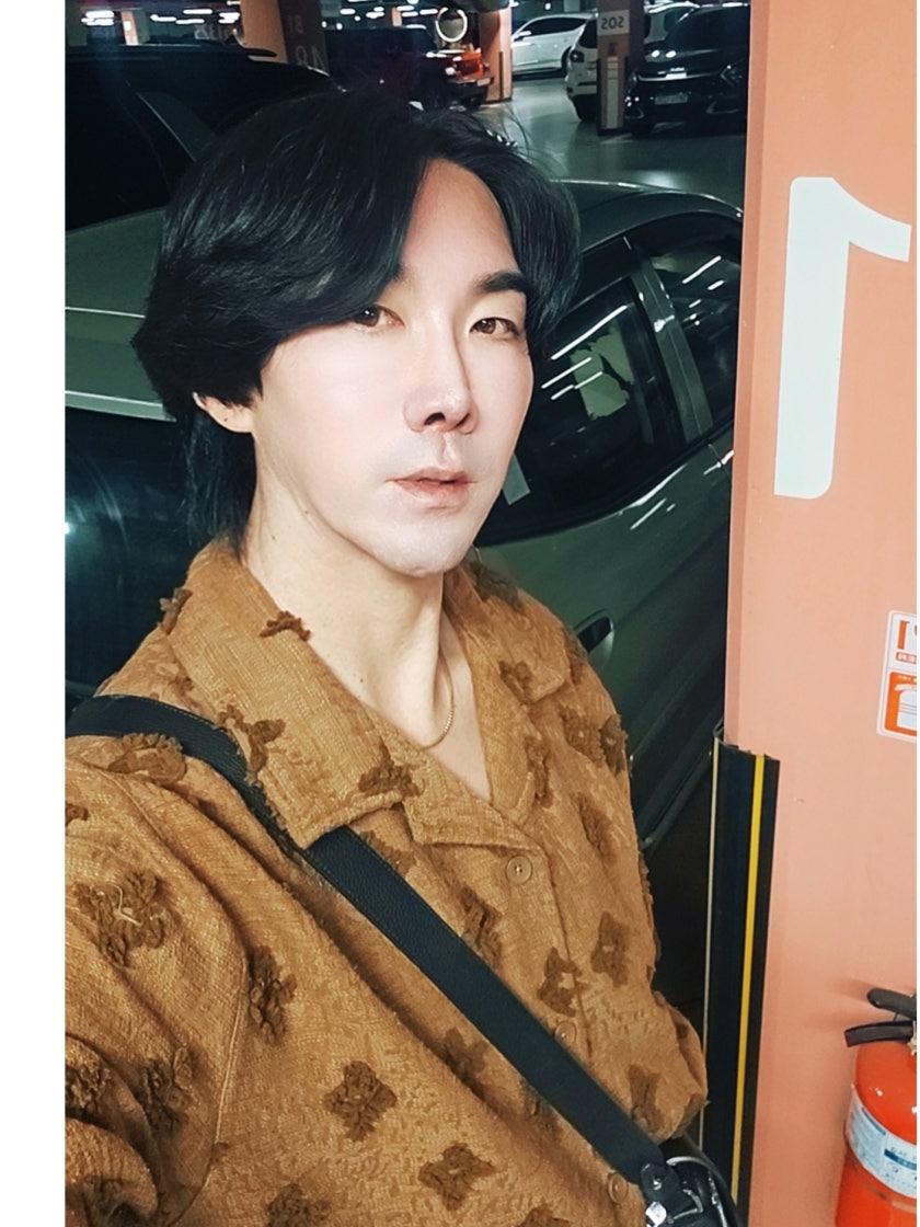 디올 오블리크 Saddle 미니백 베이지 2ADCA543YKS-H27E photo review
