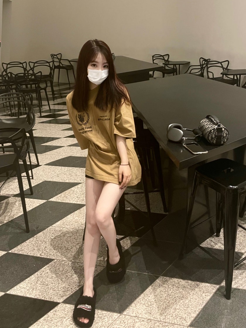디올 스트랩 파우치 photo review