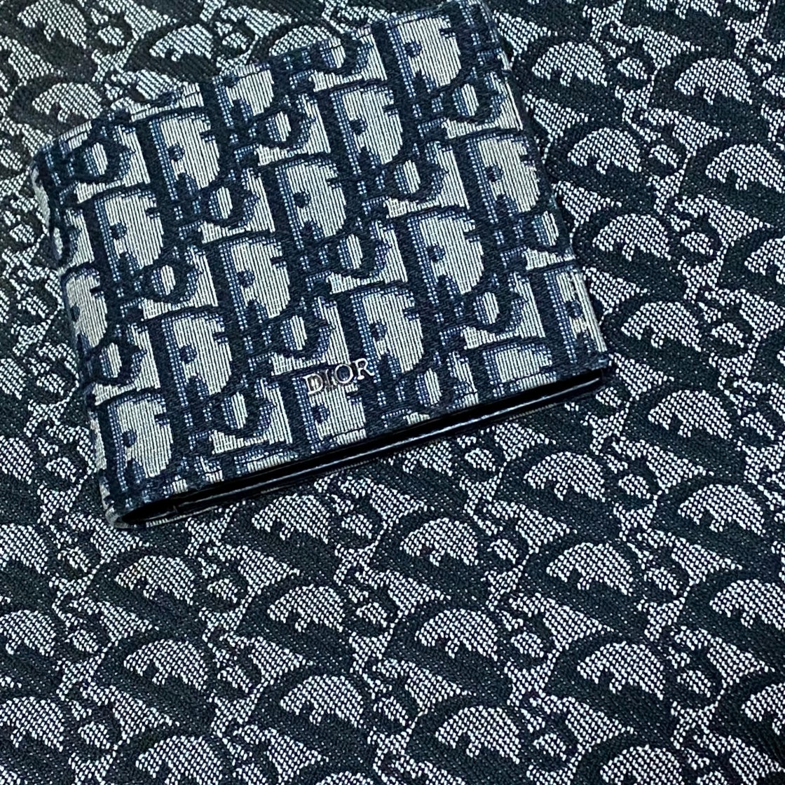 디올 오블리크 컴팩트 지갑 베이지 2OBBH027YSE-H05E photo review