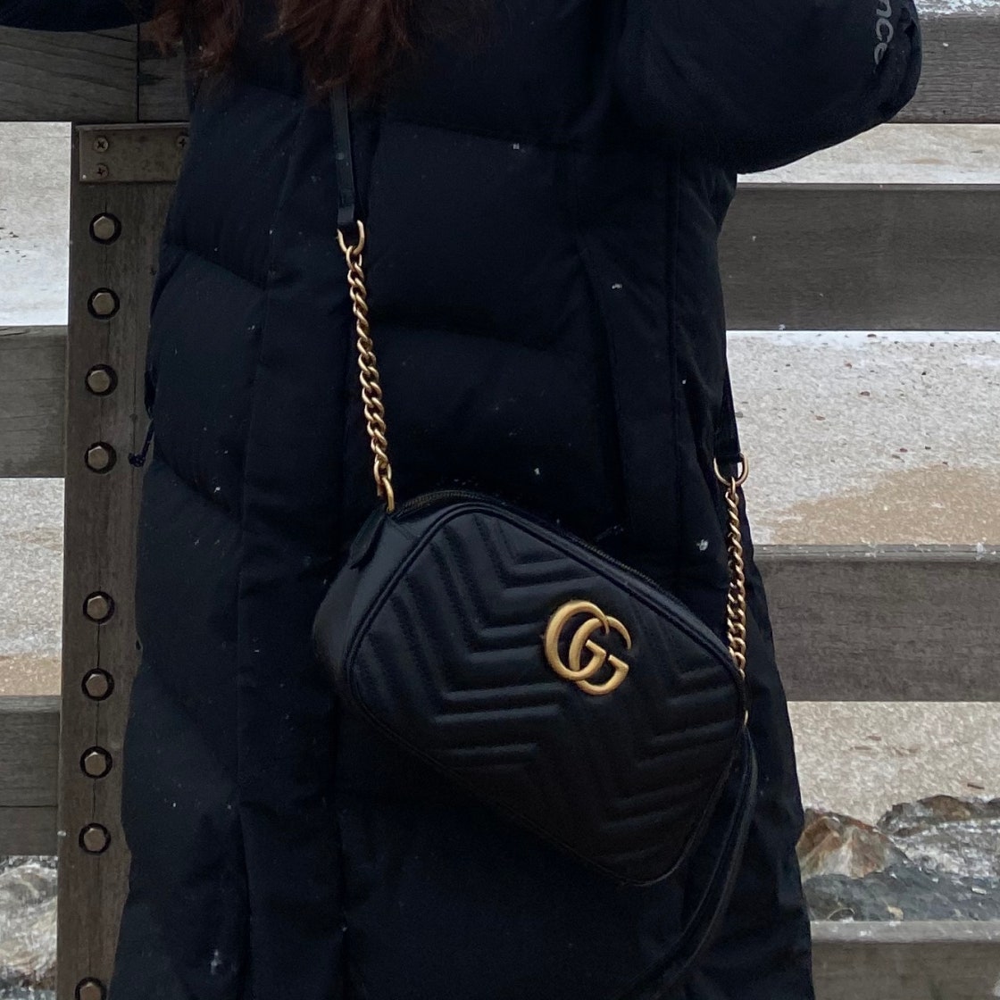 구찌 GG 마몽 스몰 마틀라세 숄더백 마몽 스몰 크로스백 금장 블랙 GUCCI 447632 DTD1T 1000 여성 photo review
