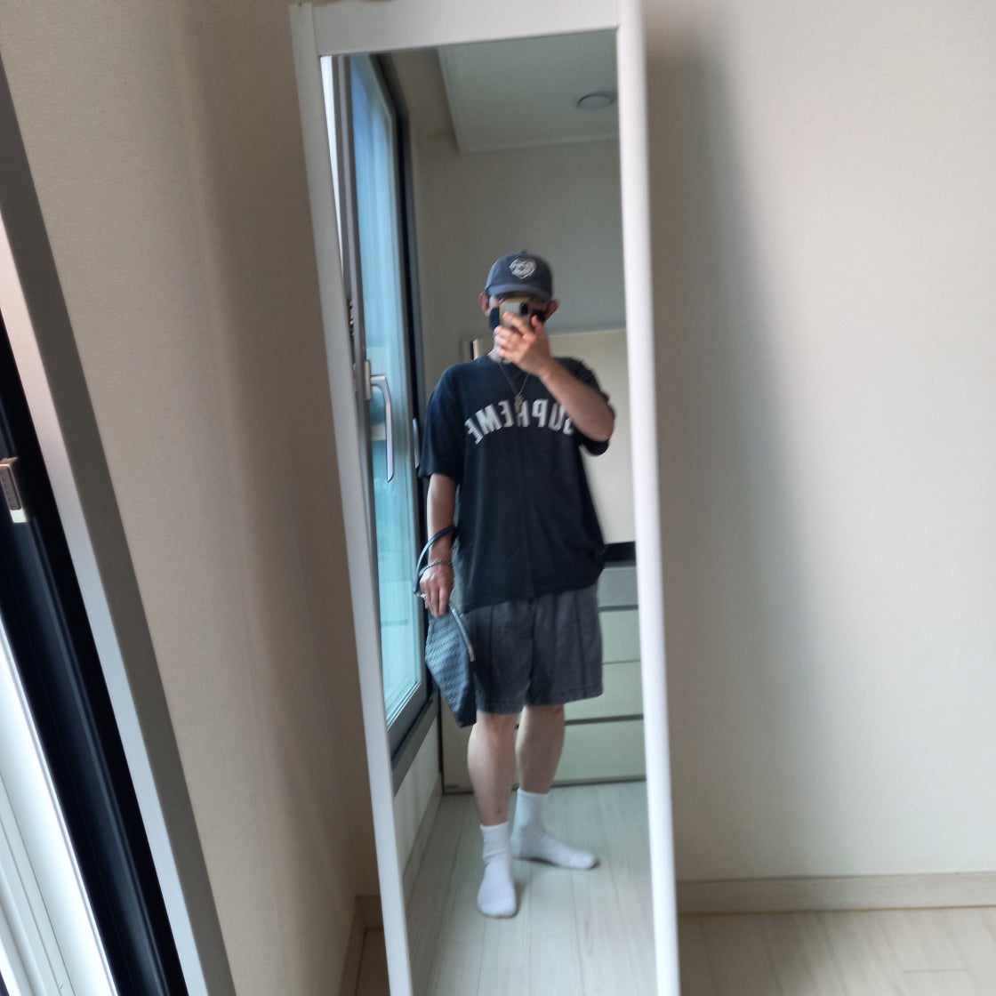 GUCCI 구찌 시그니처 남성 소프트백 남성 클러치백 소프트 파우치 473881 DMT1N 1000 남성 photo review
