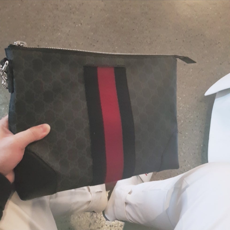 GUCCI 구찌 GG 수프림 웹(Web) 파우치 캔버스 파우치 남성 클러치 475316 KHN4C 1095 남성 photo review