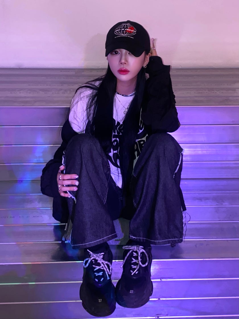 발렌시아가 트리플 S 스니커즈 블랙 2021 531388W09OM1000 photo review