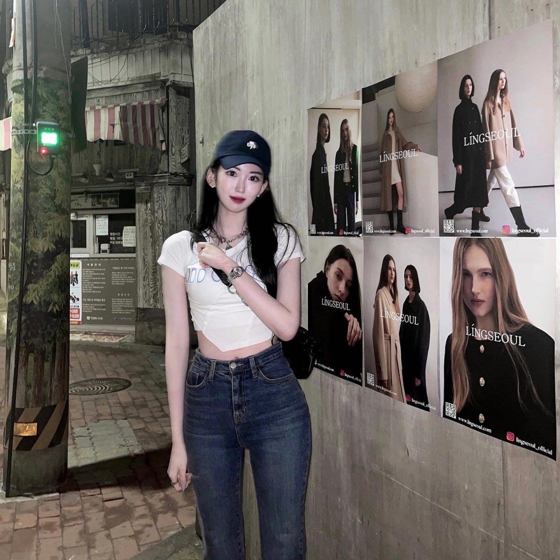 알렉산더 맥퀸 오버사이즈드 스니커즈 화이트 블랙 553770WHGP79061 photo review