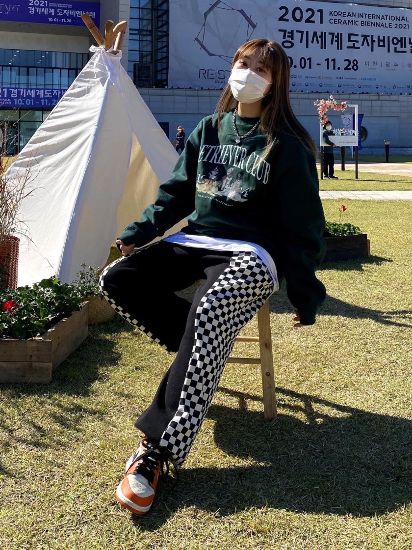 조던 1 레트로 하이 OG 리버스 쉐터드 백보드 555088-113 photo review