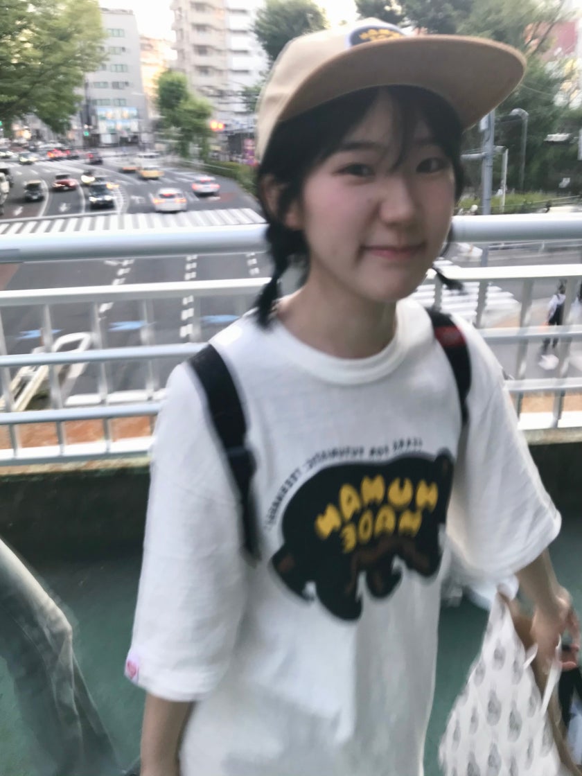 발렌시아가 디펜더 스니커즈 라이트 베이지 685611W2RAA9110 photo review