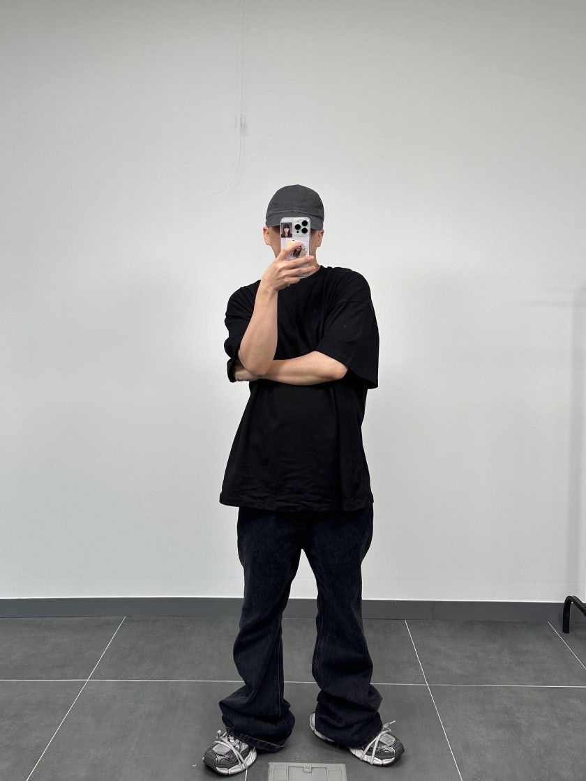 발렌시아가 3XL 뮬 그레이 화이트 레드 742672W3XL51219 photo review