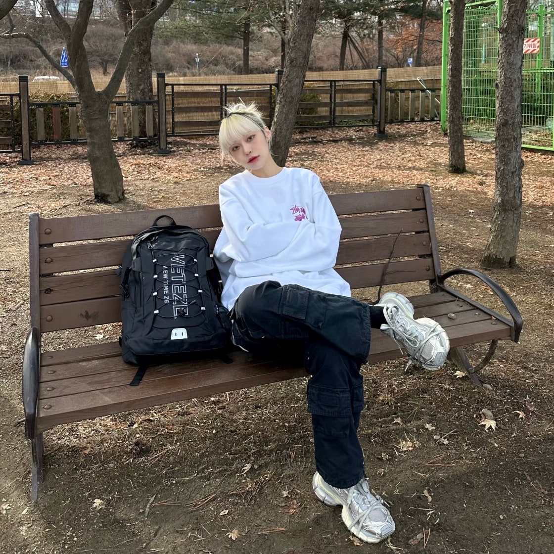 발렌시아가 3XL 익스트림 레이스 스니커즈 에그 쉘 778698W3XLL9191 photo review