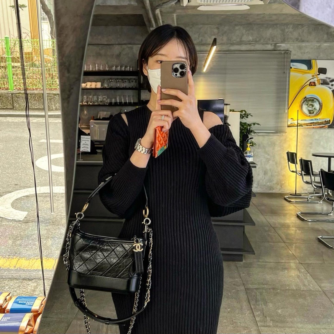 샤넬 가브리엘 스몰 호보백 블랙 A91810-Y61477-94305 photo review