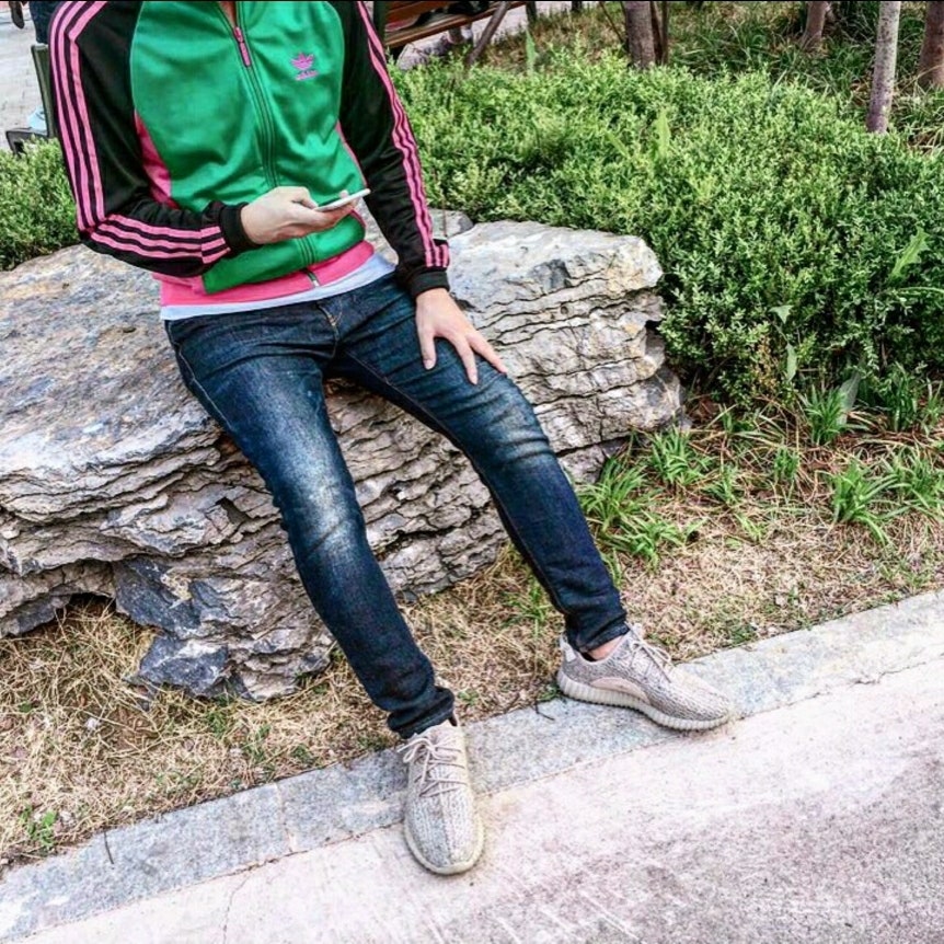 아디다스 이지 부스트 350 문락 AQ2660 photo review
