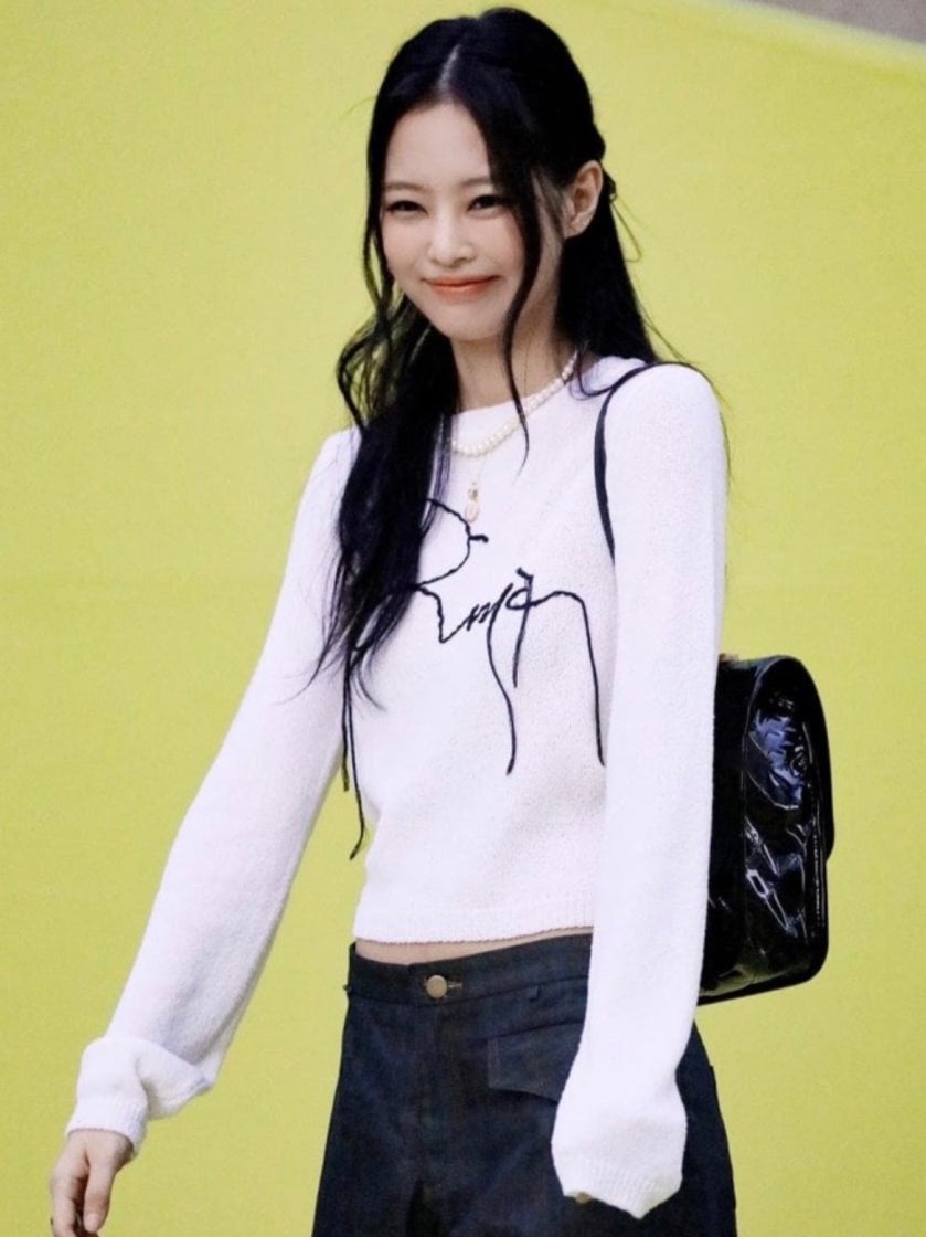 샤넬 라지 백팩 페이턴트 카프스킨 & 골드 메탈 블랙 AS3662-B09576-94305 photo review