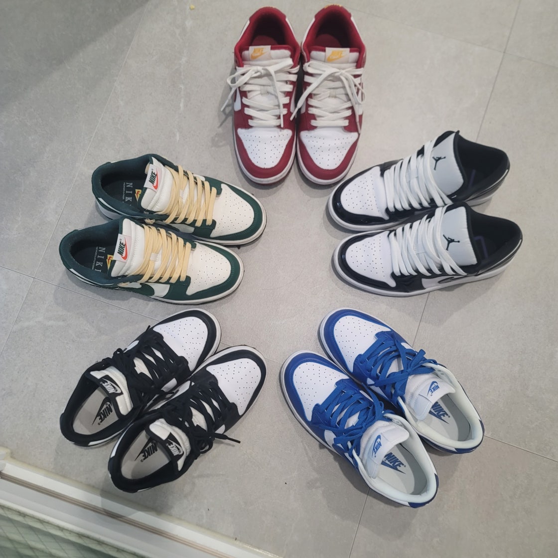 아디다스 이지 부스트 350 V2 블루 틴트 B37571 photo review