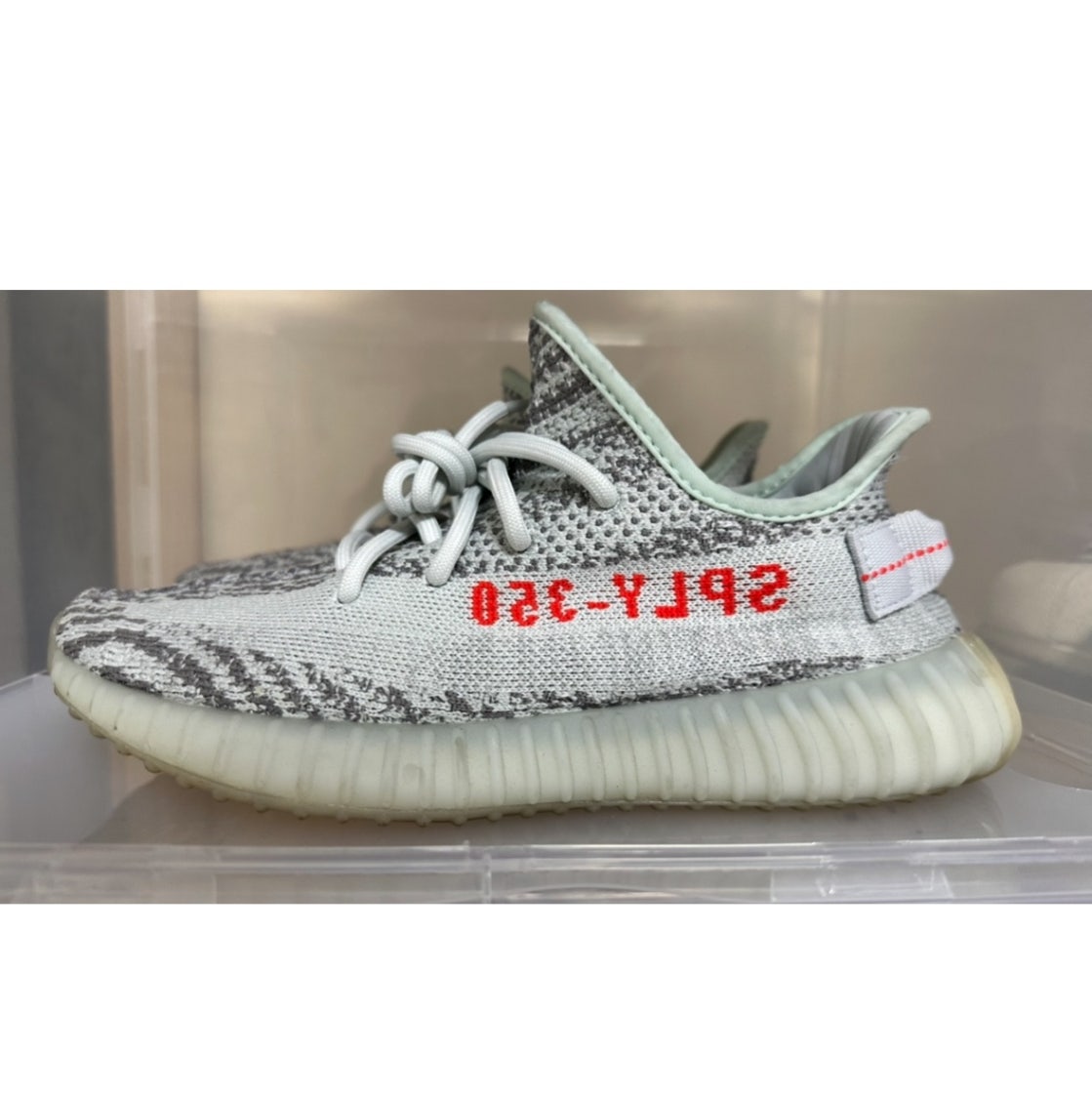 아디다스 이지 부스트 350 V2 블루 틴트 B37571 photo review