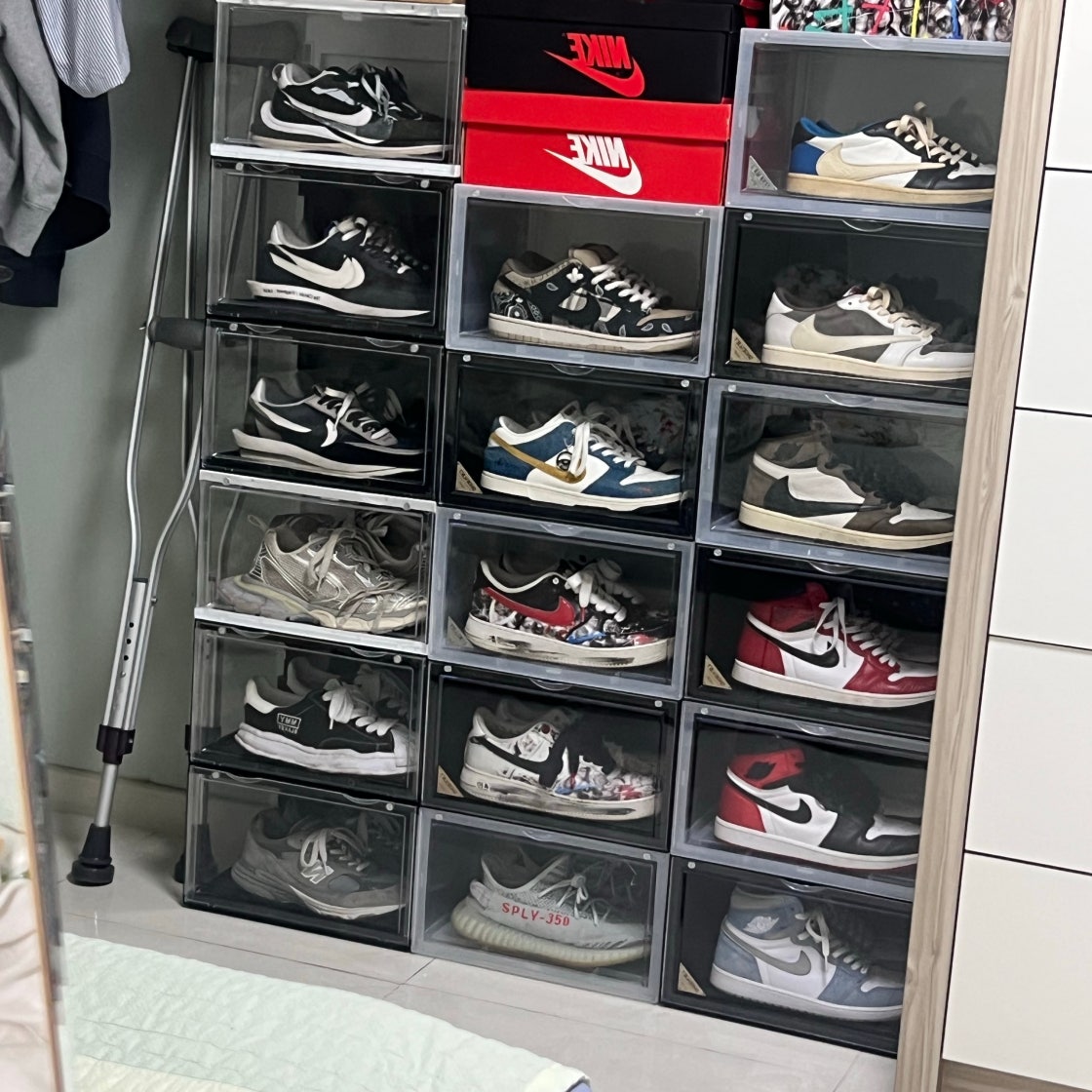 아디다스 이지 부스트 350 V2 블루 틴트 B37571 photo review