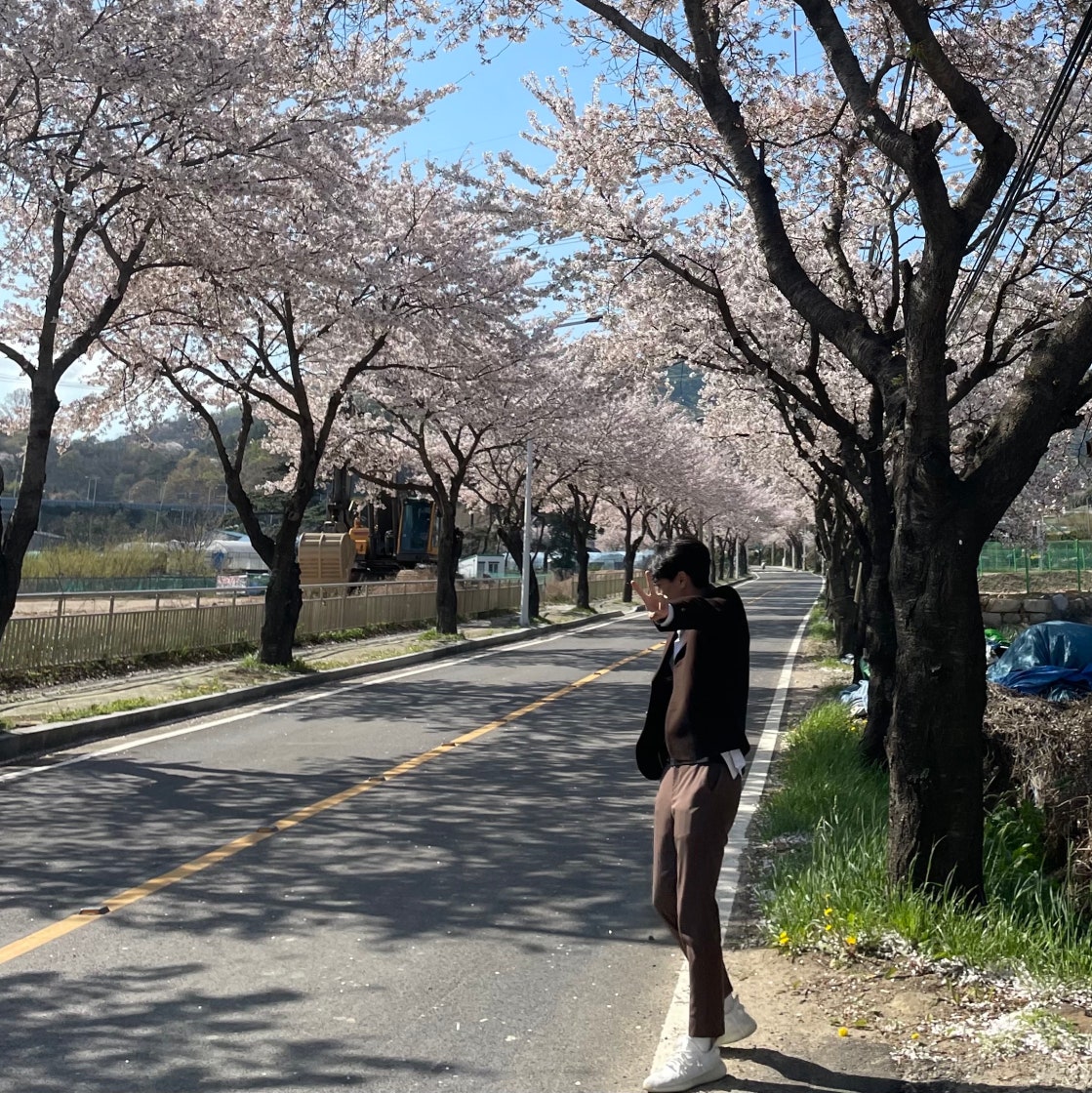 아디다스 이지 부스트 350 V2 CP9366 photo review