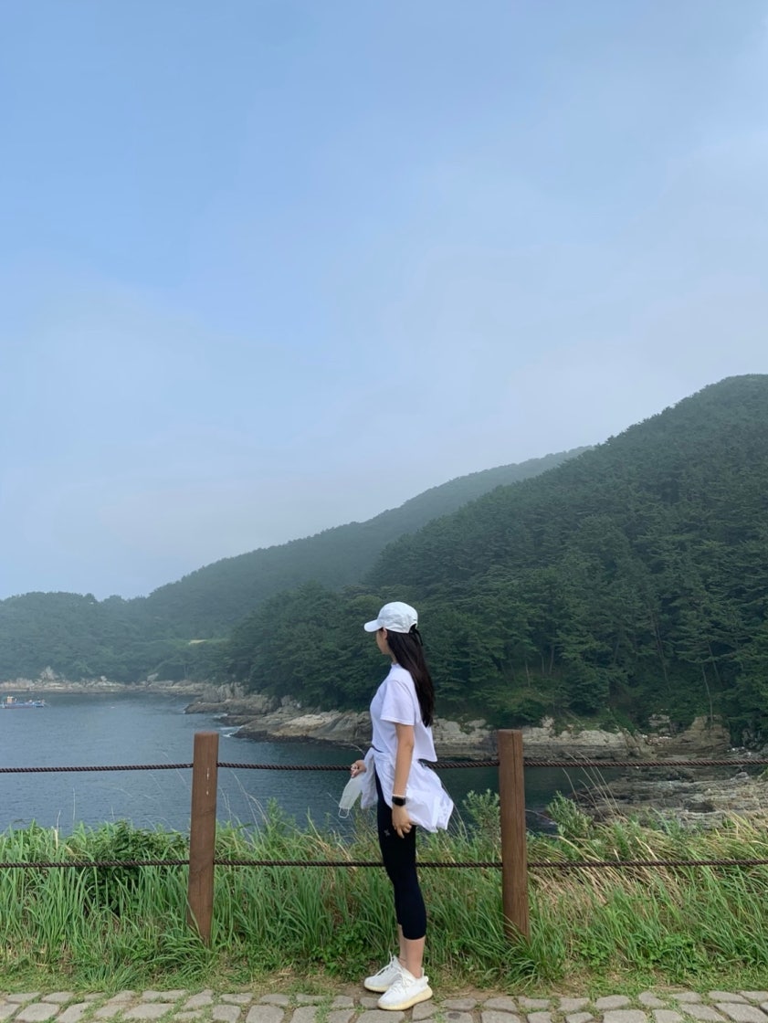 아디다스 이지 부스트 350 V2 CP9366 photo review