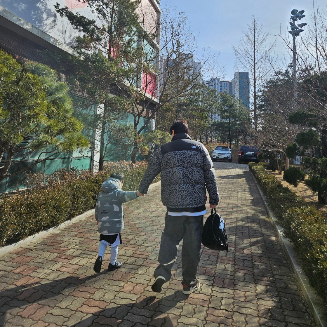 나이키 에어조던 1 로우 OG X 트레비스 스캇 CQ4277-001 photo review