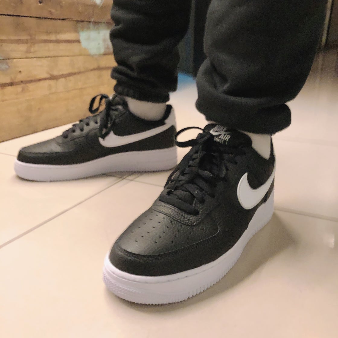 나이키 재팬 AIR FORCE 1 07 에어포스1 운동화 남녀 블랙 블랙 CT2302-002 photo review