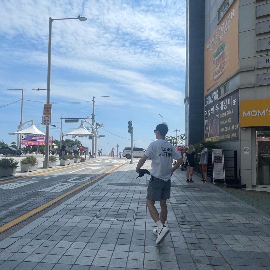 나이키 에어 포스 1 07 스니커즈 화이트 블랙 CT2302-100 photo review