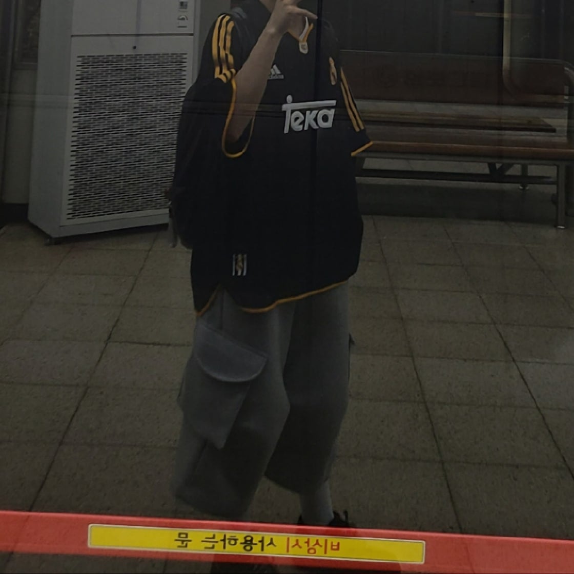 나이키 x 슈프림 에어포스 1 로우 photo review