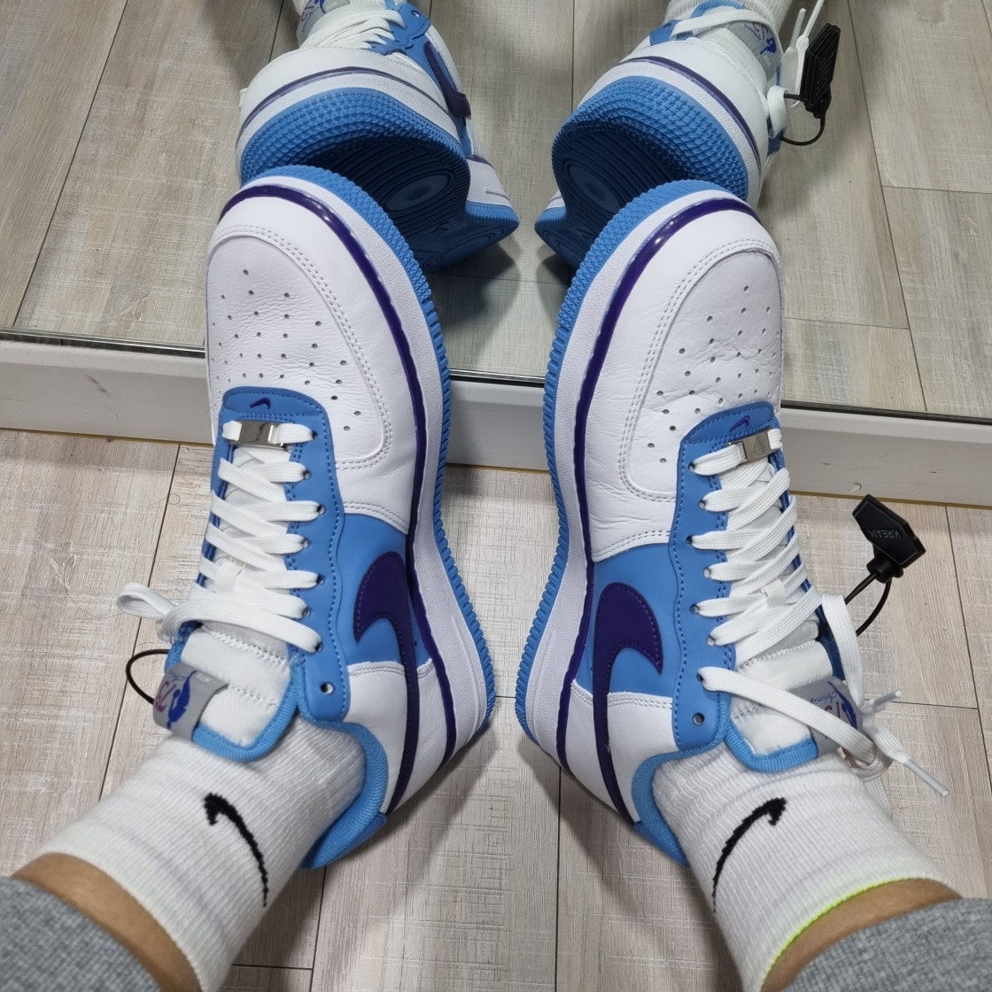 나이키 x NBA 에어포스 1 '07 LV8 EMB 화이트 앤 코스트 필드 DC8874-101 photo review