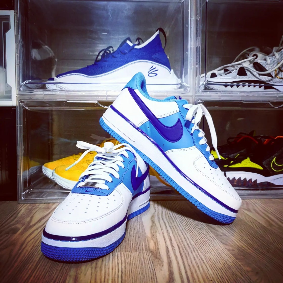 나이키 x NBA 에어포스 1 '07 LV8 EMB 화이트 앤 코스트 필드 DC8874-101 photo review
