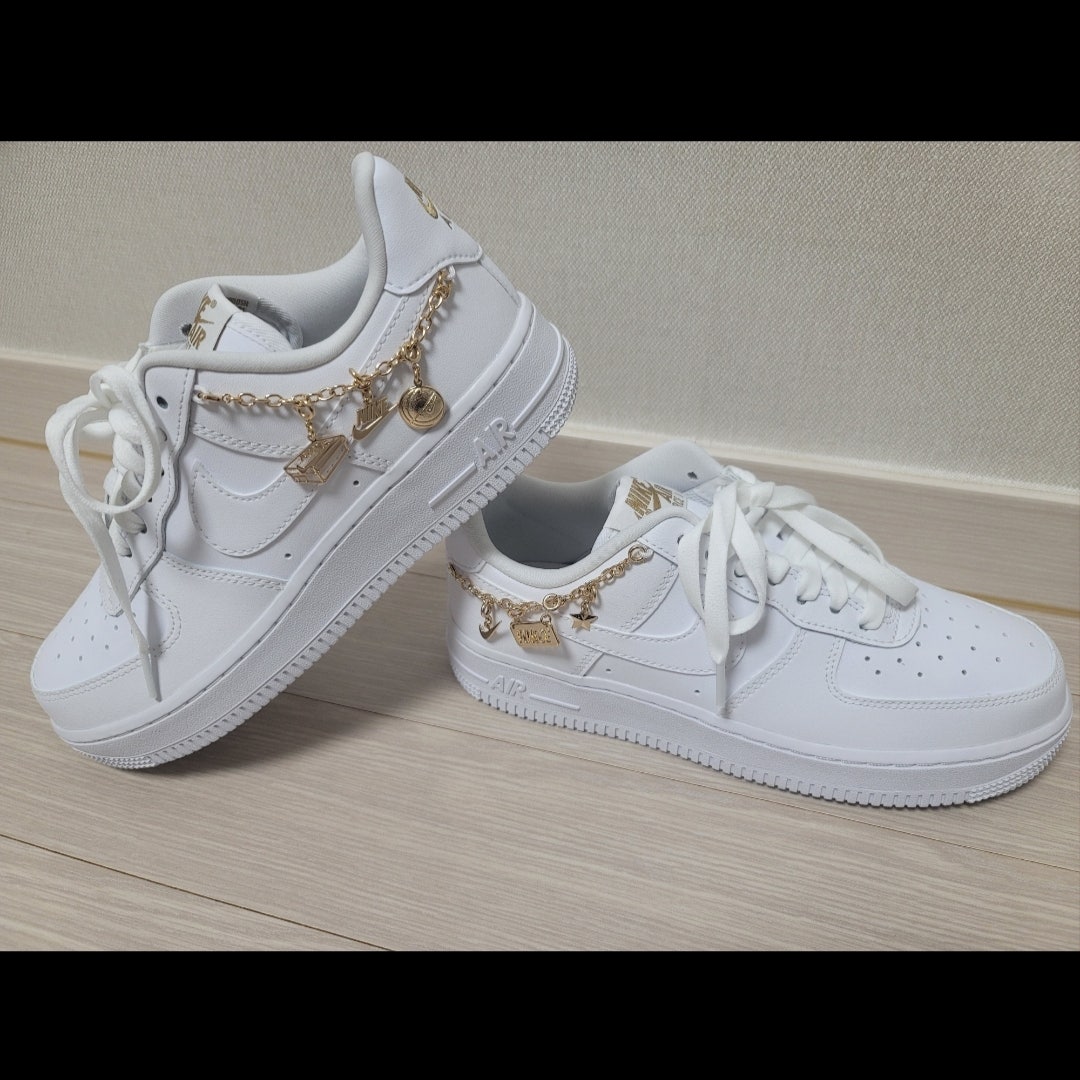 나이키 에어 포스 1 펜던트 07 LX 화이트골드 DD1525-100 한정판 photo review