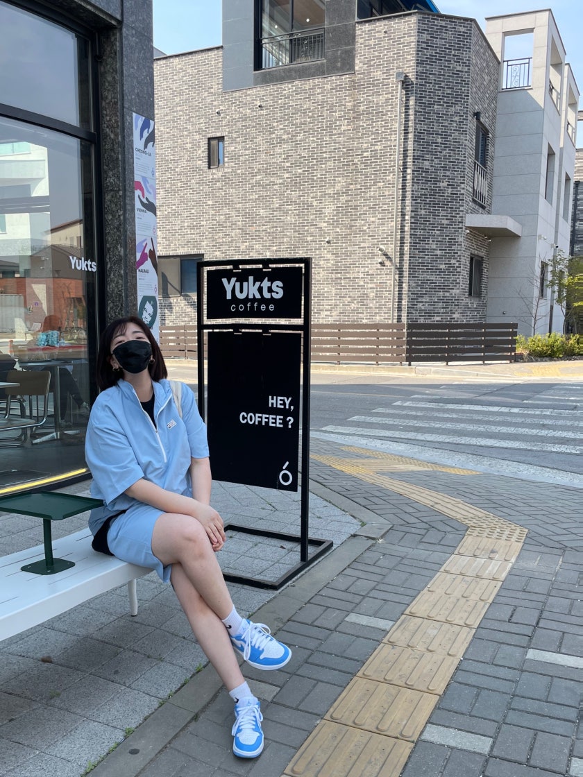 조던 1 로우 골프 화이트 앤 유니버시티 블루 DD9315-100 photo review