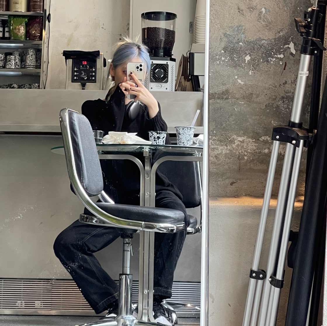 나이키 덩크 로우 에센셜 블랙 페이즐리 DH4401-100 photo review