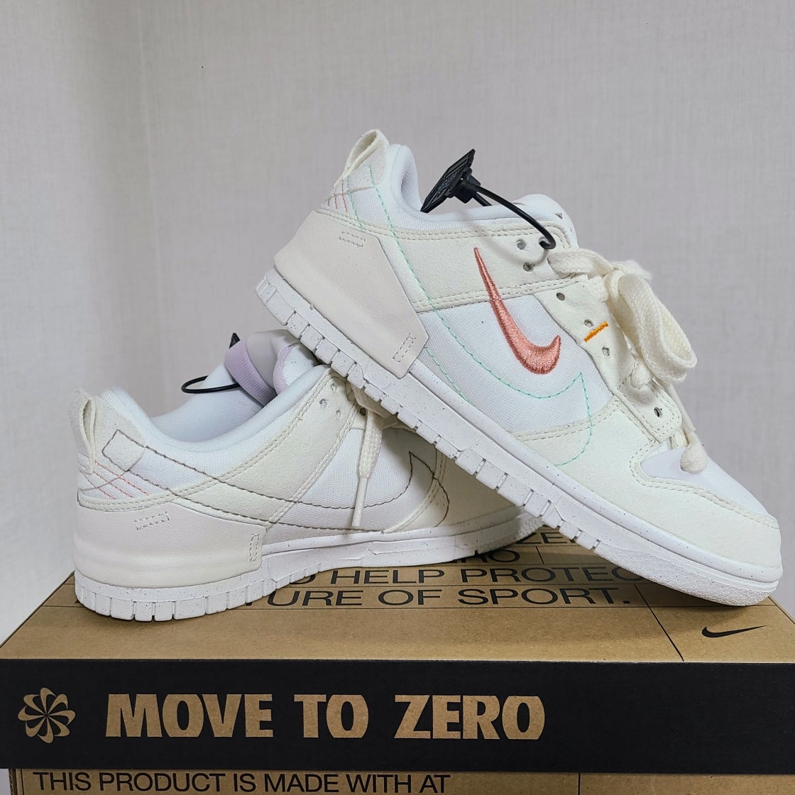 나이키 우먼 덩크 로우 디스럽트 2 페일 DH4402-100 photo review