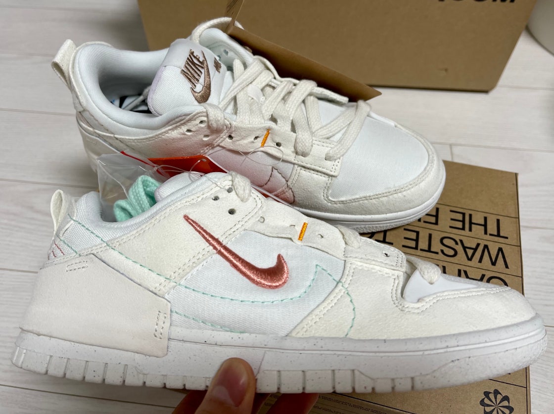 나이키 우먼 덩크 로우 디스럽트 2 페일 DH4402-100 photo review