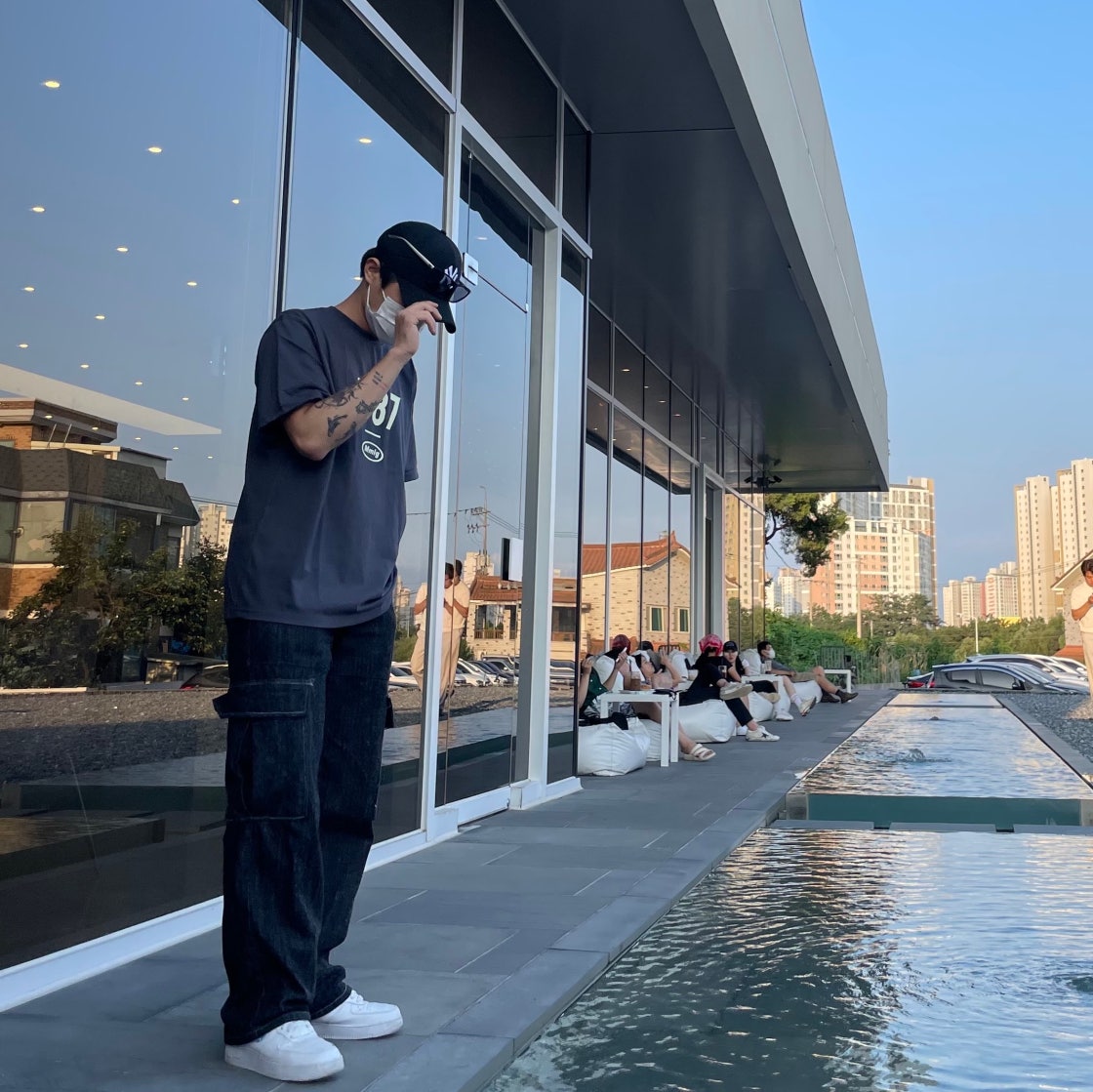 나이키 에어포스 1 블루 페이즐리 DH4406-100 photo review