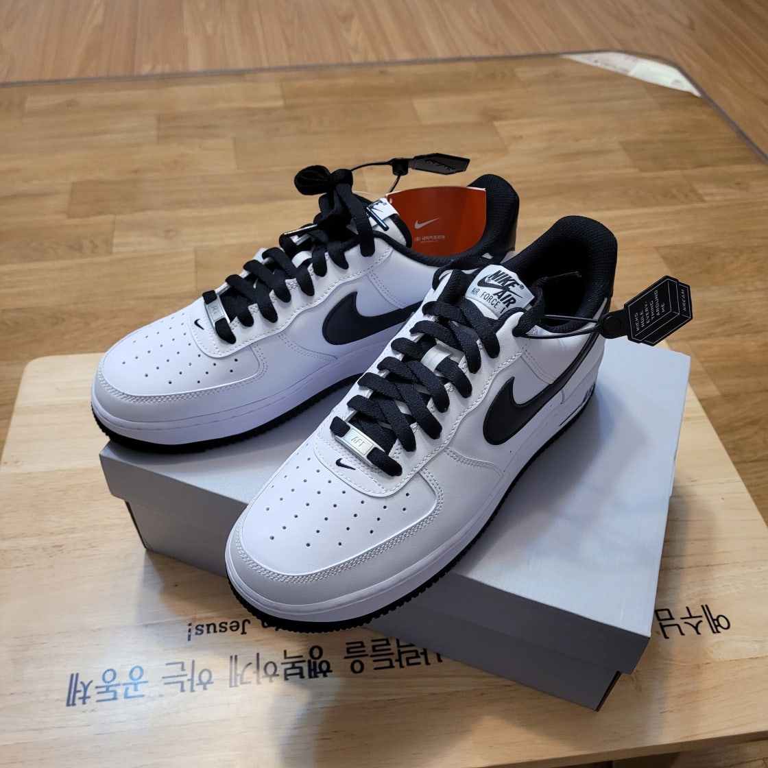 나이키 에어포스 1 ’07 화이트 블랙 DH7561-102 photo review