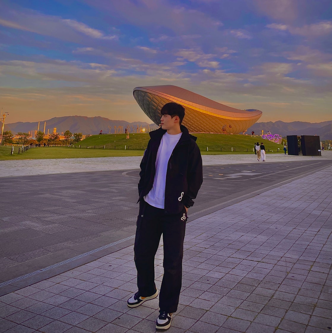 나이키 에어포스 1 ’07 LV8 애슬레틱 클럽 블랙 다크 설퍼 DH7568-002 photo review
