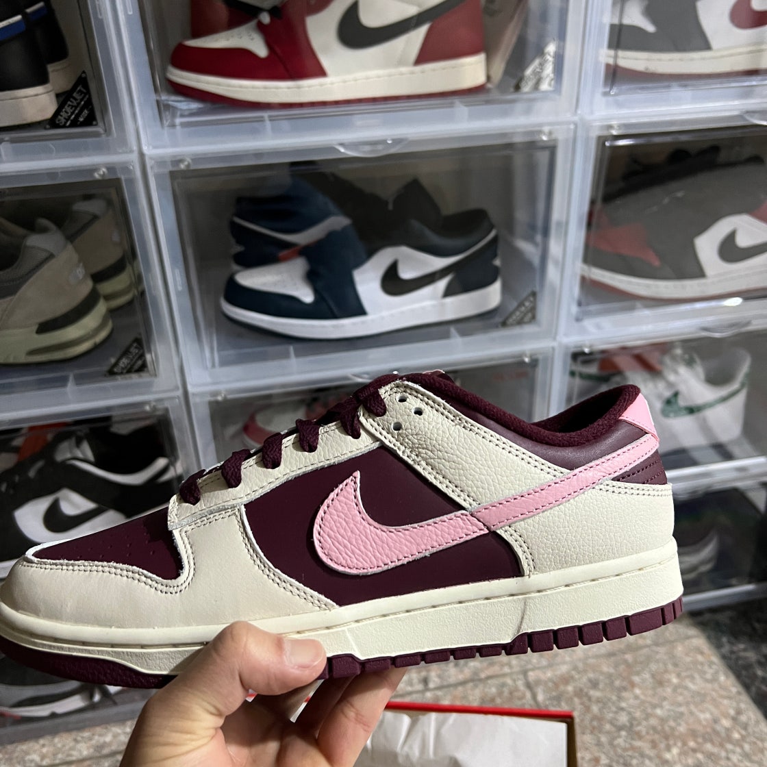 나이키 덩크 로우 레트로 나이트 마룬 앤 미디움 소프트 핑크 DR9705-100 photo review