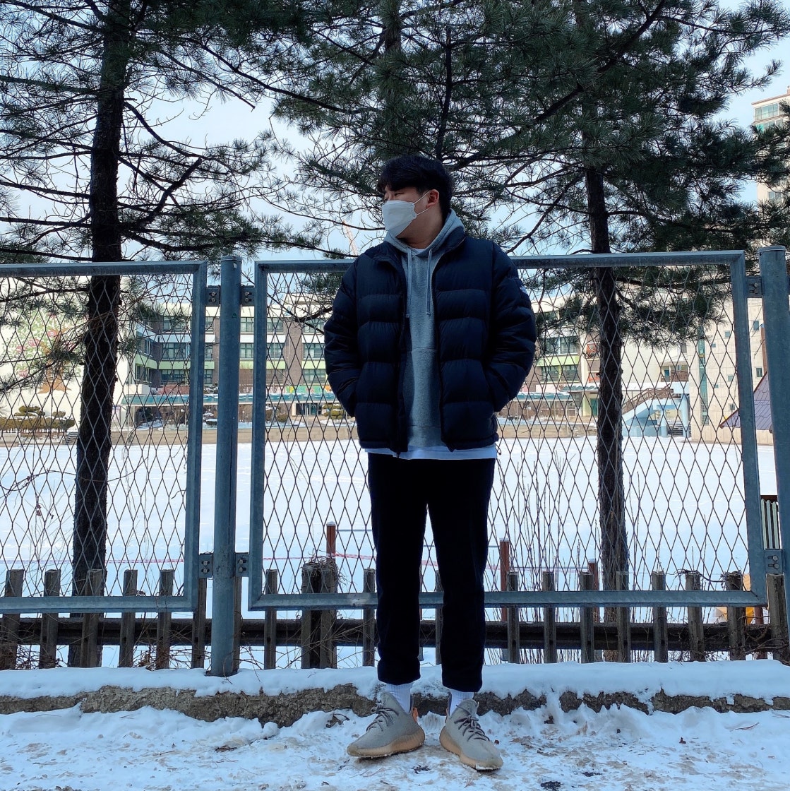 아디다스 이지 부스트 350 V2 트루폼 EG7492 photo review